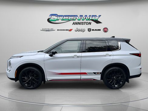 Used 2024 Mitsubishi Outlander Ralliart AWD/4WD image 4
