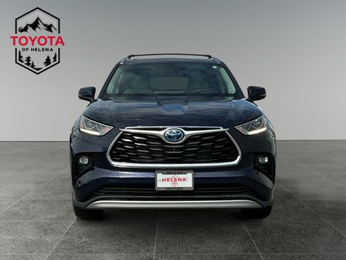 Used 2023 Toyota Highlander Platinum AWD/4WD image 8