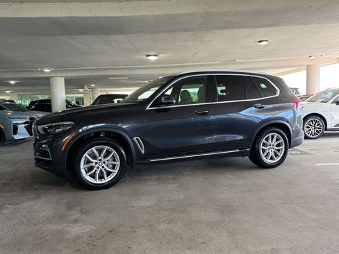 Used 2019 BMW X5 xDrive40i AWD/4WD image 2