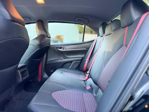 Used 2024 Toyota Camry image 15