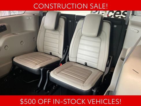 Used 2020 Ford Transit Connect Titanium FWD image 13