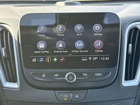 Used 2024 Chevrolet Malibu LT image 9