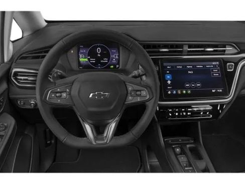 Used 2022 Chevrolet Bolt LT image 9