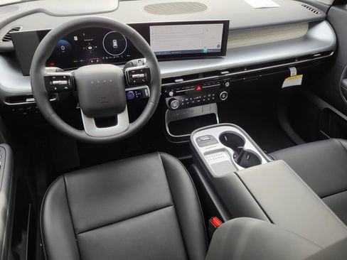 New 2026 Hyundai Ioniq 9 SEL image 13