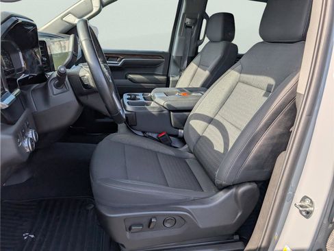 Used 2024 GMC Sierra 1500 SLE AWD/4WD image 9
