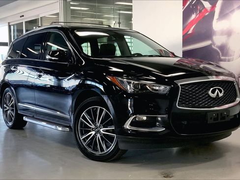 Used 2017 INFINITI QX60 Luxe w/ Deluxe Technology Package image 19