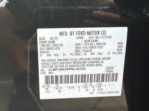 Certified 2023 Lincoln Nautilus Reserve AWD/4WD image 30
