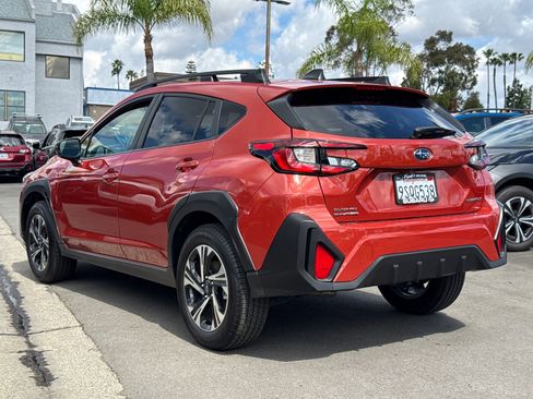 Certified 2024 Subaru Crosstrek 2.0i Premium image 8