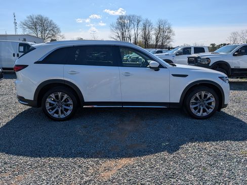 Used 2024 MAZDA CX-90 3.3 Turbo w/ Premium Package image 6