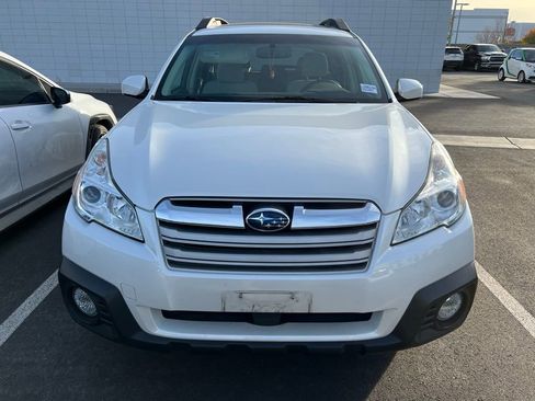 Used 2014 Subaru Outback 2.5i Premium w/ Moonroof Package image 11