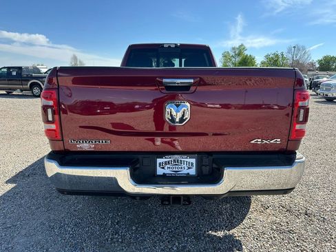 Used 2022 RAM 3500 Laramie AWD/4WD image 9