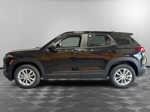 New 2026 Chevrolet TrailBlazer LS w/ LS Convenience Package FWD image 3