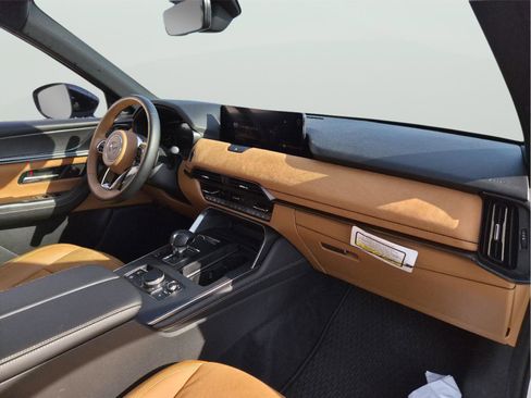 Certified 2025 MAZDA CX-70 3.3 Turbo S w/ Premium Plus image 14