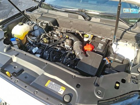 Certified 2023 Lincoln Nautilus Reserve image 26