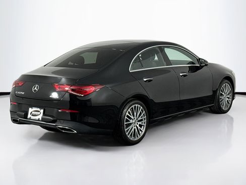 Used 2021 Mercedes-Benz CLA 250 4MATIC image 11