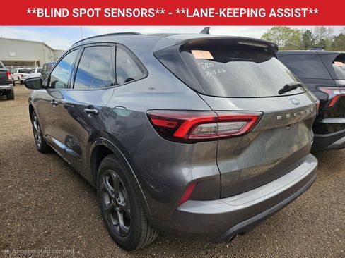 Used 2024 Ford Escape ST-Line image 6