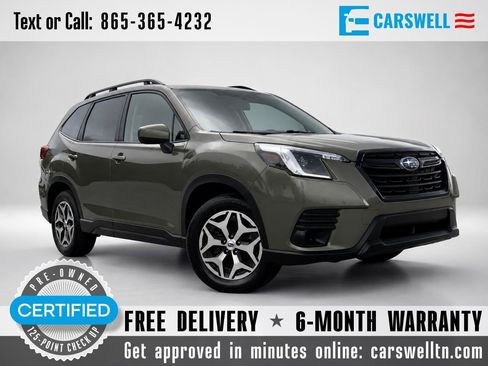 Used 2023 Subaru Forester Premium AWD/4WD image 1