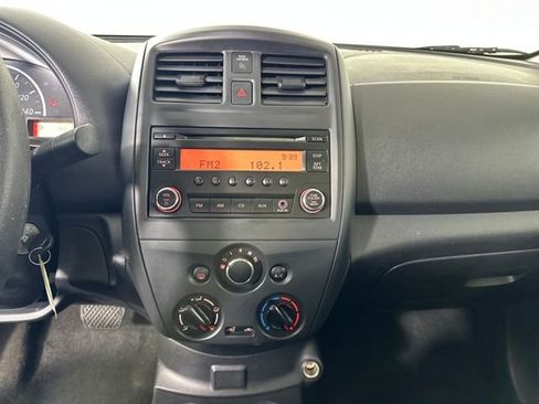 Used 2017 Nissan Versa S Plus image 21