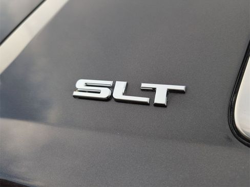 Used 2015 GMC Yukon SLT image 14