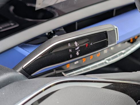 New 2026 Cadillac Optiq Sport 1 image 25