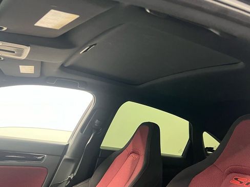 Used 2022 Honda Civic Si image 8