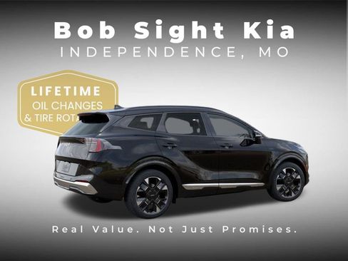New 2026 Kia Sportage SX FWD image 6