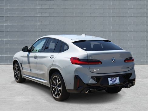 Used 2025 BMW X4 xDrive30i w/ Premium Package image 7