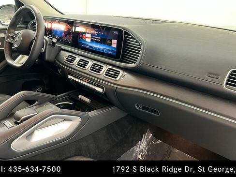 Certified 2026 Mercedes-Benz GLS 450 4MATIC image 25