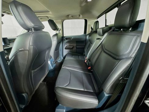 Used 2024 Ford Maverick Lariat w/ Black Appearance Package image 29