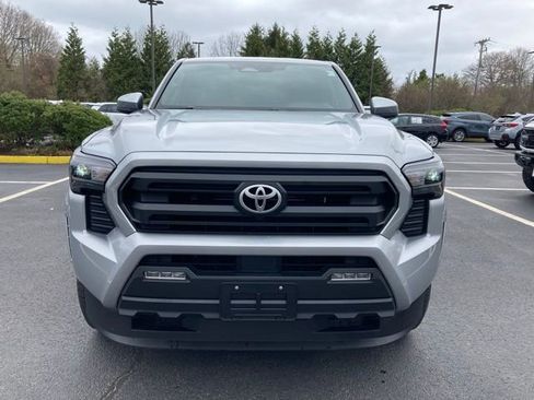 Used 2024 Toyota Tacoma SR5 image 11