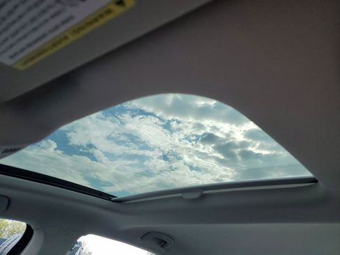 New 2025 Volkswagen Jetta SE image 7