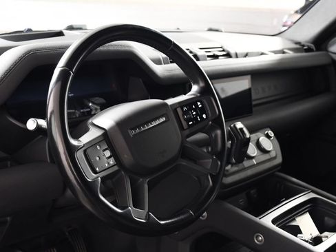 Used 2023 Land Rover Defender 110 X-Dynamic SE AWD/4WD image 13