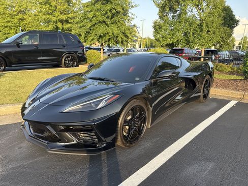 Used 2020 Chevrolet Corvette Stingray Coupe w/ 1LT RWD image 5