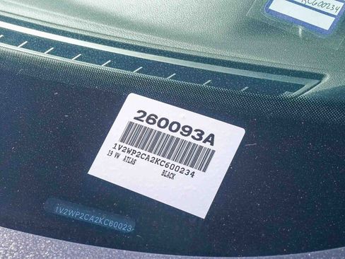 Used 2019 Volkswagen Atlas SE image 25