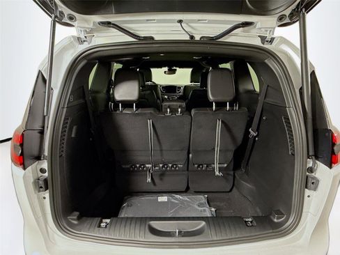 New 2026 Chrysler Pacifica Select image 19