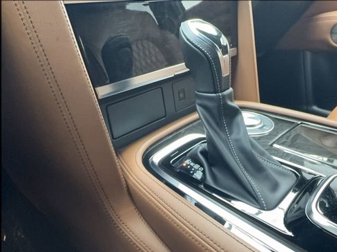 Used 2022 INFINITI QX80 Sensory w/ Cargo Package image 41