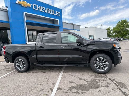New 2026 Chevrolet Silverado 1500 RST AWD/4WD image 2