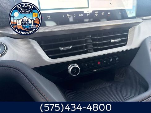 New 2026 Ford Explorer Active w/ Active Comfort Package AWD/4WD image 9