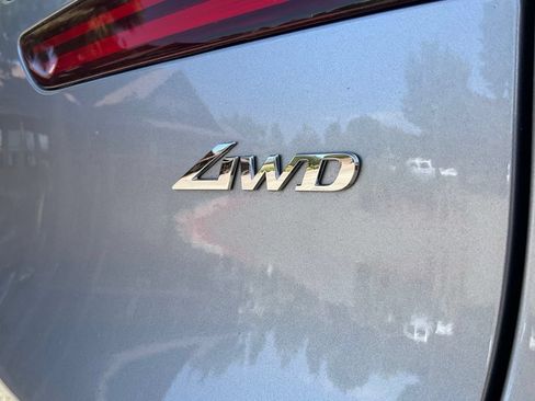 Used 2024 Genesis GV70 2.5T w/ Sport Prestige Package AWD/4WD image 21