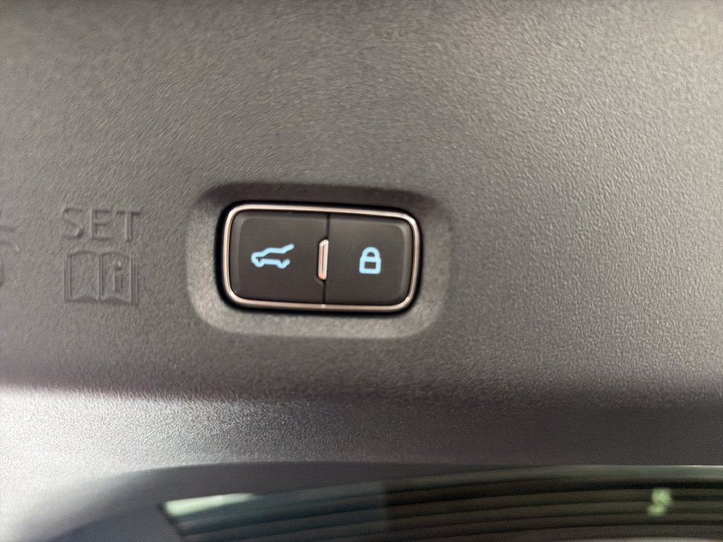 New 2027 Ford Expedition Active RWD image 8