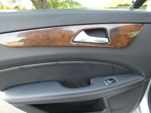 Used 2014 Mercedes-Benz CLS 550 image 42