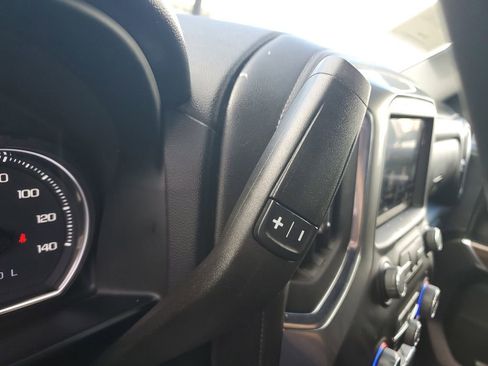 Used 2022 Chevrolet Silverado 1500 LT image 27