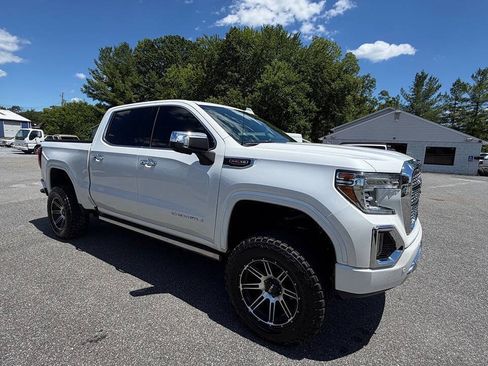 Used 2020 GMC Sierra 1500 Denali w/ Denali Ultimate Package AWD/4WD image 8