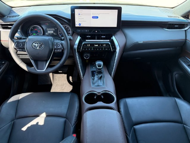 Used 2023 Toyota Venza XLE AWD/4WD image 22