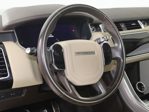 Used 2021 Land Rover Range Rover Sport HSE Silver Edition image 6