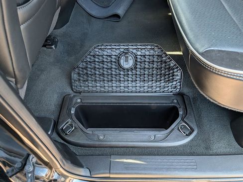 Used 2024 RAM 1500 Laramie AWD/4WD image 24