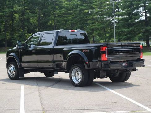 Used 2026 Ford F450 Platinum w/ FX4 Off-Road Package AWD/4WD image 24