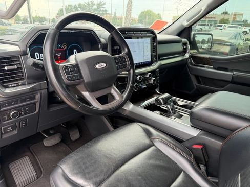 Used 2021 Ford F150 Lariat RWD image 10