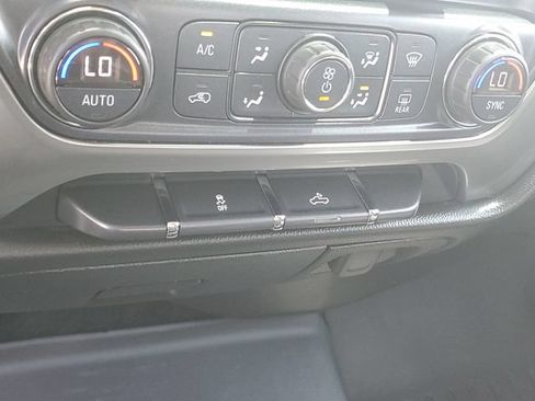 Used 2017 Chevrolet Silverado 1500 LT w/ All Star Edition AWD/4WD image 19