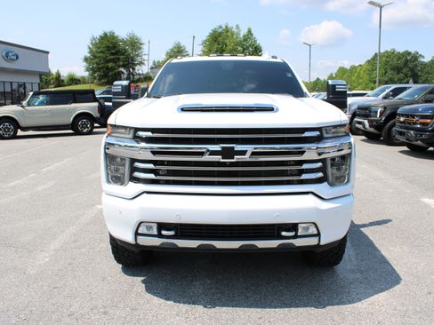Used 2021 Chevrolet Silverado 3500 High Country AWD/4WD image 3